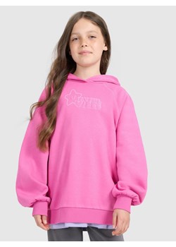 Dziewczęca bluza nierozpinana z kapturem 4F 4FJRAW25TSWSF2439 - różowa ze sklepu Sportstylestory.com w kategorii Bluzy dziewczęce - zdjęcie 185137641