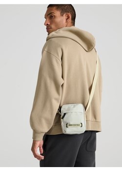 Sinsay - Saszetka crossbag - beżowy ze sklepu Sinsay w kategorii Saszetki - zdjęcie 185355920