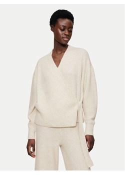 Triumph Kardigan Amourette Cozy 10225069 Écru Relaxed Fit ze sklepu MODIVO w kategorii Swetry damskie - zdjęcie 185366392