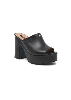 Patrizia Pepe Skórzane klapki na słupku ze sklepu Gomez Fashion Store w kategorii Klapki damskie - zdjęcie 185369693