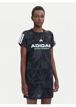 adidas Sukienka codzienna Tiro x Common Goal Graphic JL7638 Czarny Loose Fit ze sklepu MODIVO w kategorii Sukienki - zdjęcie 185371722
