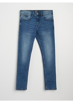 Sinsay - Jeansy skinny fit - niebieski ze sklepu Sinsay w kategorii Jeansy męskie - zdjęcie 185376390