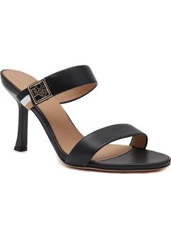 BOSS BLACK Skórzane klapki Mandy Sandal 90-N ze sklepu Gomez Fashion Store w kategorii Klapki damskie - zdjęcie 185378380