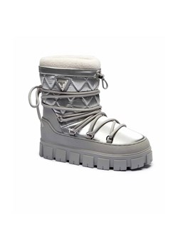 Guess Ocieplane śniegowce UNIQUES ze sklepu Gomez Fashion Store w kategorii Śniegowce damskie - zdjęcie 185378392