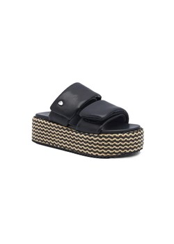 BLAUER Klapki OPAL02 ze sklepu Gomez Fashion Store w kategorii Klapki damskie - zdjęcie 185378530