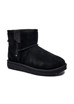 UGG Skórzane śniegowce CLASSIC MINI BAILEY ze sklepu Gomez Fashion Store w kategorii Śniegowce damskie - zdjęcie 185378613