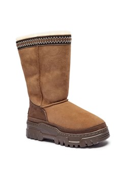 UGG Skórzane śniegowce TRAILGAZER | z dodatkiem wełny ze sklepu Gomez Fashion Store w kategorii Śniegowce damskie - zdjęcie 185378813