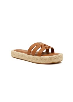 Tommy Hilfiger Skórzane klapki ze sklepu Gomez Fashion Store w kategorii Klapki damskie - zdjęcie 185379143