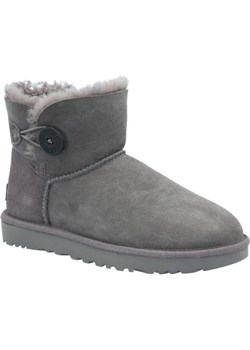 UGG Skórzane śniegowce Mini Bailey Button II | z dodatkiem wełny ze sklepu Gomez Fashion Store w kategorii Śniegowce damskie - zdjęcie 185379151