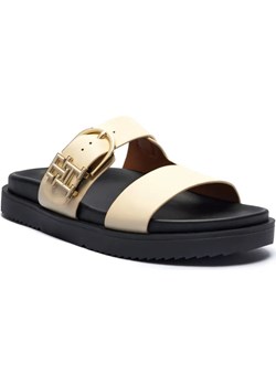 Tommy Hilfiger Skórzane klapki ze sklepu Gomez Fashion Store w kategorii Klapki damskie - zdjęcie 185379190