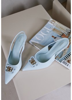 Niebieskie Czółenka Sandały Vices na Kaczuszce Typu Slingback Ozdobione Metaliczną Aplikacją Lilarunea ze sklepu renee.pl w kategorii Czółenka - zdjęcie 185384812
