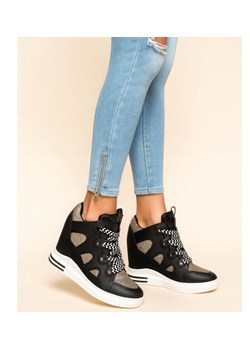 Sznurowane czarne trampki sneakersy na niskim koturnie /E5-1 15820 D430/ ze sklepu Pantofelek24.pl w kategorii Buty sportowe damskie - zdjęcie 185388600