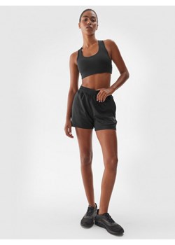 Damskie spodenki treningowe 4F 4FWAW24TFSHF705 - czarne ze sklepu Sportstylestory.com w kategorii Szorty - zdjęcie 185389321