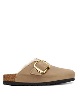 Birkenstock Klapki Boston Big Buckle Shearling 1030444 Brązowy ze sklepu MODIVO w kategorii Klapki damskie - zdjęcie 185391172