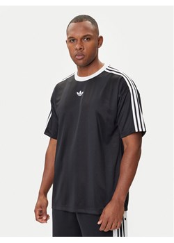 adidas T-Shirt adicolor Jacquard JW5876 Czarny Loose Fit ze sklepu MODIVO w kategorii T-shirty męskie - zdjęcie 185391441