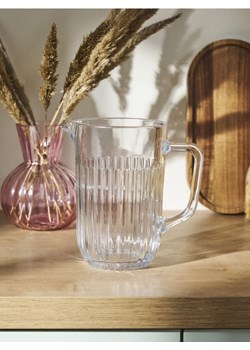 Sinsay - Ryflowany dzbanek - biały ze sklepu Sinsay w kategorii Dzbanki i zaparzacze - zdjęcie 185409721