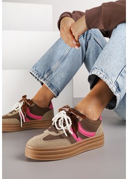 Brązowe Sneakersy Tenisówki na Tłoczonej Platformie Ozdobione Perłami Ashinne ze sklepu renee.pl w kategorii Buty sportowe damskie - zdjęcie 185421104