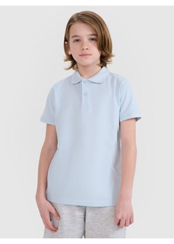 Dziecięca koszulka polo 4F 4FJWMM00TPTSU513 - niebieska ze sklepu Sportstylestory.com w kategorii T-shirty chłopięce - zdjęcie 185425230