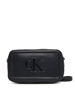 Calvin Klein Torebka Bold Ck Camera Bag LV04F3220G Czarny ze sklepu MODIVO w kategorii Listonoszki - zdjęcie 185435522