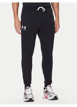 Under Armour Spodnie dresowe Ua Rival Terry Jogger 1380843-001 Czarny Fitted Fit - id: 0000303862091 - marki Under Armour - 185435612 Under Armour Spodnie dresowe Ua Rival Terry Jogger 1380843-001 Czarny Fitted Fit ze sklepu MODIVO w kategorii Spodnie męskie - zdjęcie 185435612
