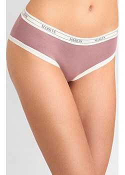 Marilyn figi damskie z bawełny organicznej w sportowym stylu różowe Denise, Kolor różowy, Rozmiar S/M, Marilyn - id: 213547 - marki Marilyn - 185436922 Marilyn figi damskie z bawełny organicznej w sportowym stylu różowe Denise, Kolor różowy, Rozmiar S/M, Marilyn ze sklepu Primodo w kategorii Majtki damskie - zdjęcie 185436922