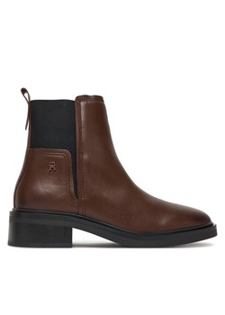 Tommy Hilfiger Sztyblety Minimal FW0FW08978 Brązowy ze sklepu MODIVO w kategorii Botki - zdjęcie 185441820