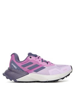 adidas Buty do biegania Terrex Soulstride RAIN.RDY Trail JR7070 Fioletowy ze sklepu MODIVO w kategorii Buty sportowe damskie - zdjęcie 185441850