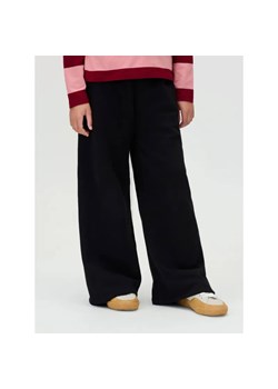 Calvin Klein Jeans Spodnie dresowe | Loose fit ze sklepu Gomez Fashion Store w kategorii Spodnie dziewczęce - zdjęcie 185444644