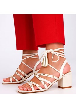 Beżowe sandały na grubym obcasie Lace up /G1-3 16178 G132/ ze sklepu Pantofelek24.pl w kategorii Sandały damskie - zdjęcie 185446661