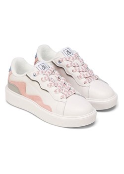 Marc O´Polo Skórzane sneakersy w kolorze kremowym ze sklepu Limango Polska w kategorii Buty sportowe damskie - zdjęcie 185452823