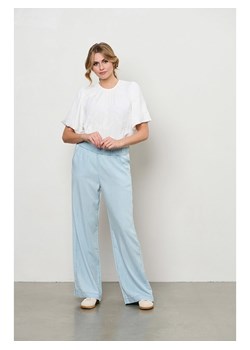 &amp;Co Woman Dżinsy &quot;Jacinta&quot; - Comfort fit - w kolorze błękitnym ze sklepu Limango Polska w kategorii Jeansy damskie - zdjęcie 185458594