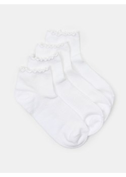 Sinsay - Skarpetki z falbaną 4 pack - biały - id: 374FI-00X - marki Sinsay - 185461903 Sinsay - Skarpetki z falbaną 4 pack - biały ze sklepu Sinsay w kategorii Skarpetki damskie - zdjęcie 185461903