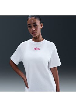 T-shirt damski Nike Sportswear - Biel ze sklepu Nike poland w kategorii Bluzki damskie - zdjęcie 185462050