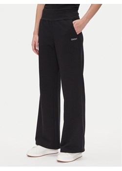DKNY Sport Spodnie dresowe DP5P3601 Czarny Regular Fit ze sklepu MODIVO w kategorii Spodnie damskie - zdjęcie 185469634