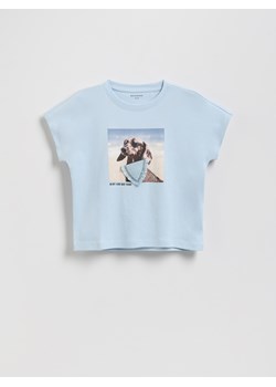 Reserved - Krótki t-shirt z nadrukiem - jasnoniebieski ze sklepu Reserved w kategorii Bluzki dziewczęce - zdjęcie 185474301