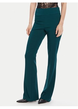 Rinascimento Spodnie materiałowe CFC0125318003 Zielony Flare Fit ze sklepu MODIVO w kategorii Spodnie damskie - zdjęcie 185484010