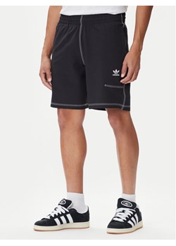 adidas Szorty sportowe Trefoil Essentials KA8539 Czarny Loose Fit ze sklepu MODIVO w kategorii Spodenki męskie - zdjęcie 185486881