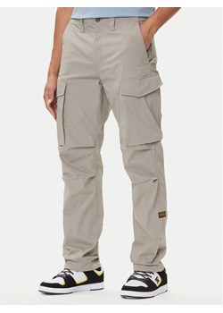 G-Star Raw Spodnie materiałowe Core D24309-E070 Beżowy Regular Fit ze sklepu MODIVO w kategorii Spodnie męskie - zdjęcie 185486934