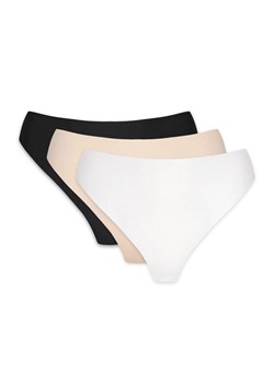 3-pak stringi damskie bezszwowe Blanca, Kolor kremowo-beżowo-czarny, Rozmiar 36, Gorteks - id: 187901 - marki Gorteks - 185488194 3-pak stringi damskie bezszwowe Blanca, Kolor kremowo-beżowo-czarny, Rozmiar 36, Gorteks ze sklepu Intymna w kategorii Majtki damskie - zdjęcie 185488194