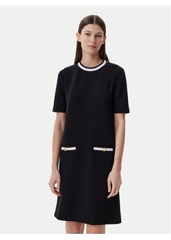 KARL LAGERFELD Sukienka codzienna A1W13041 Czarny Regular Fit ze sklepu MODIVO w kategorii Sukienki - zdjęcie 185494771