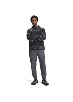 Męskie spodnie treningowe cargo UA Unstoppable Cargo Pant - szare ze sklepu Sportstylestory.com w kategorii Spodnie męskie - zdjęcie 185504440