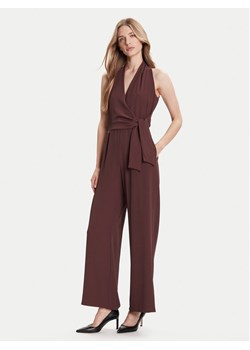 Rinascimento Kombinezon CFC0126186003 Brązowy Regular Fit ze sklepu MODIVO w kategorii Kombinezony damskie - zdjęcie 185507581