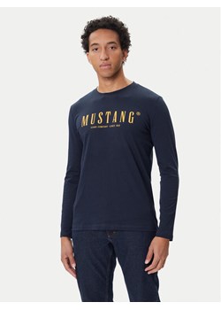 Mustang Longsleeve Asheville 1016873 Granatowy Regular Fit ze sklepu MODIVO w kategorii T-shirty męskie - zdjęcie 185507650