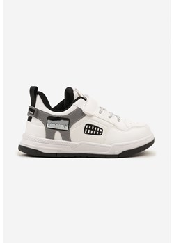 Biało-Czarne Buty Sportowe Sneakersy ze Skórzaną Wkładką Aplikacją i Perforacją Fonelio ze sklepu born2be.pl w kategorii Buty sportowe dziecięce - zdjęcie 185514110