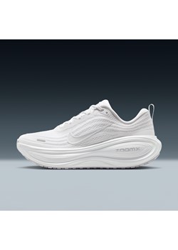Damskie buty do biegania po asfalcie Nike Vomero Plus - Biel ze sklepu Nike poland w kategorii Buty sportowe damskie - zdjęcie 185525111