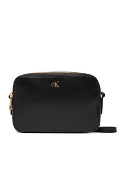 Calvin Klein Torebka Ck Camera Bag LV04F3173G Czarny ze sklepu MODIVO w kategorii Listonoszki - zdjęcie 185533382