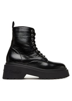 Tommy Jeans Botki Tjw Chunky Shiny EN0EN02848 Czarny ze sklepu MODIVO w kategorii Botki - zdjęcie 185543453