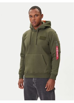 Alpha Industries Bluza Red Stripe 178314 Zielony Regular Fit ze sklepu MODIVO w kategorii Bluzy męskie - zdjęcie 185550774
