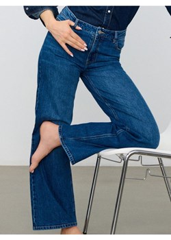 Sinsay - Jeansy wide leg - granatowy - id: 867EV-59J - marki Sinsay - 185552733 Sinsay - Jeansy wide leg - granatowy ze sklepu Sinsay w kategorii Jeansy damskie - zdjęcie 185552733