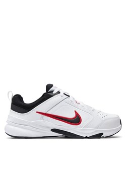 Sneakersy Nike Defyallday DJ1196 101 Biały ze sklepu eobuwie.pl w kategorii Buty sportowe męskie - zdjęcie 185557002